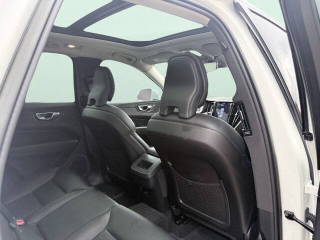 2023 Volvo XC60 B5 Core