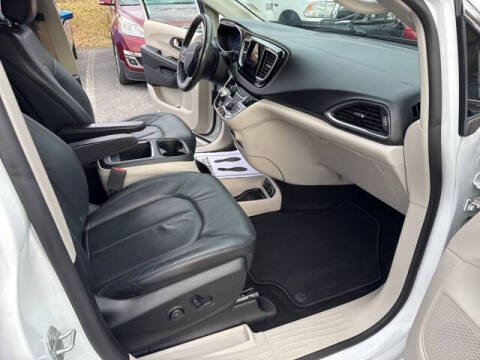 2019 Chrysler Pacifica Touring L Plus