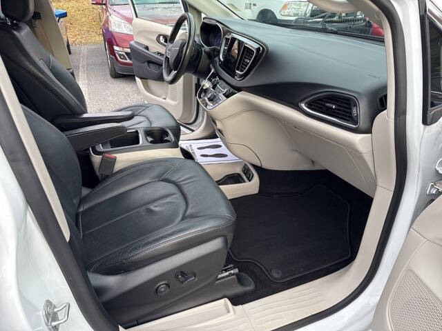 2019 Chrysler Pacifica Touring L Plus