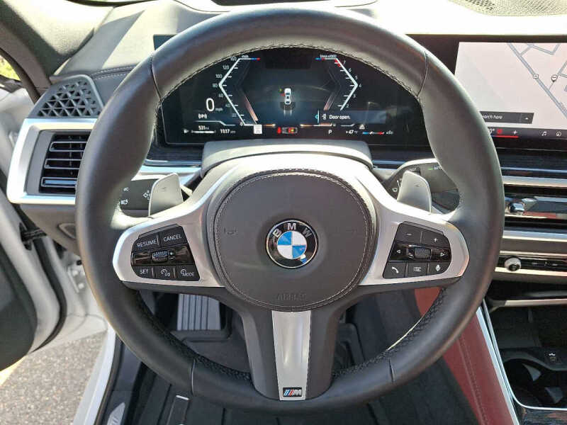2025 BMW X6 xDrive40i