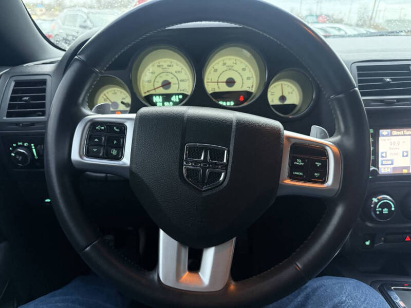 2013 Dodge Challenger SXT