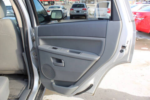 2006 Jeep Grand Cherokee Laredo