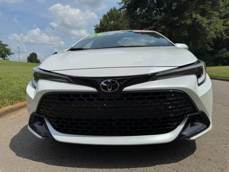 2024 Toyota Corolla Hatchback SE