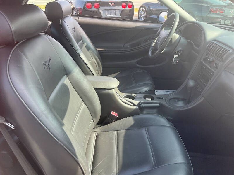2003 Ford Mustang Premium - Photo 23