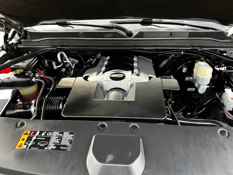 2020 Cadillac Escalade Luxury