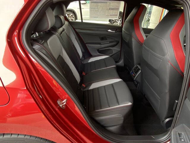 2026 Volkswagen Golf GTI Autobahn