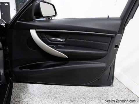 2017 BMW 3 Series 320i xDrive