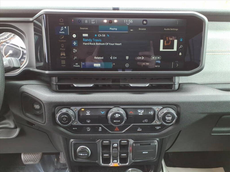 2024 Jeep Gladiator NightHawk