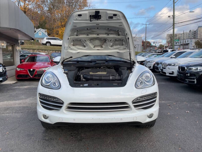 2014 Porsche Cayenne Platinum