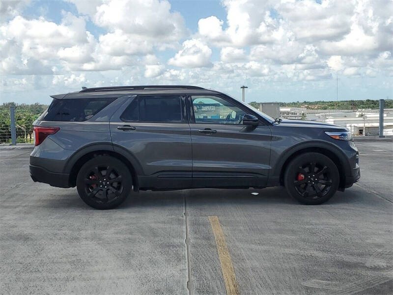 2020 Ford Explorer ST
