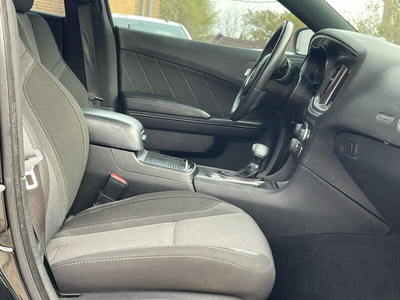 2019 Dodge Charger SXT