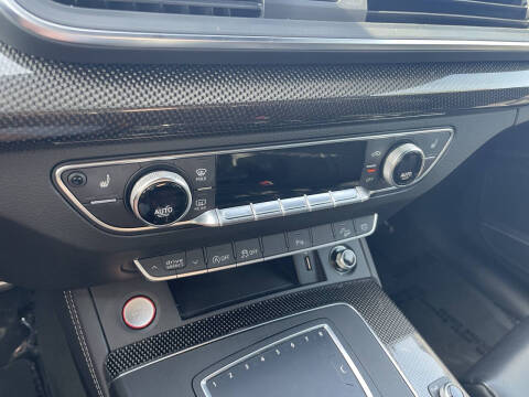 2020 Audi SQ5 3.0T quattro Premium Plus