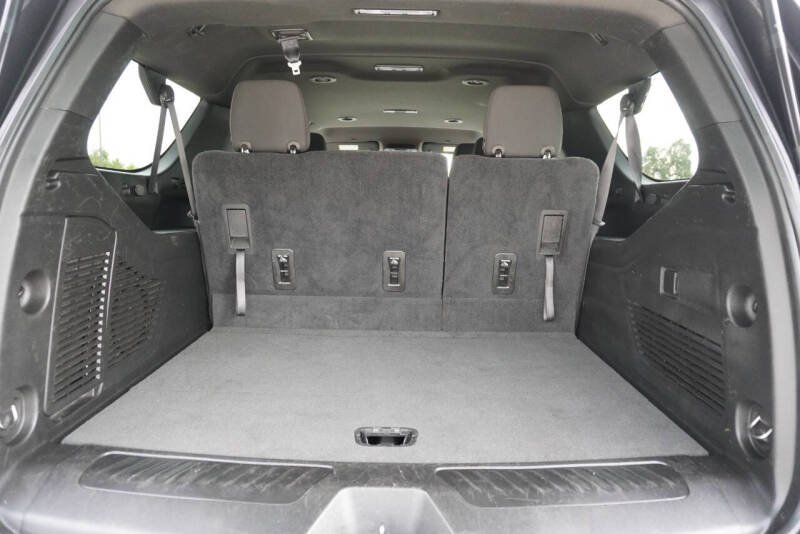 2021 Chevrolet Suburban LS