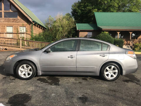 2009 Nissan Altima for sale at H & H Auto Sales in Athens TN