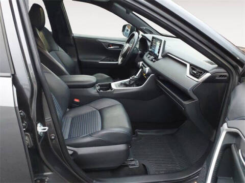 2020 Toyota RAV4 Hybrid XSE