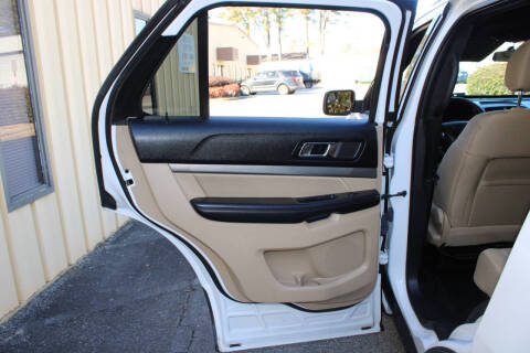 2017 Ford Explorer