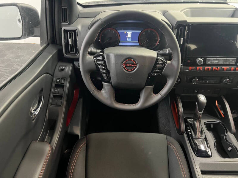 2025 Nissan Frontier