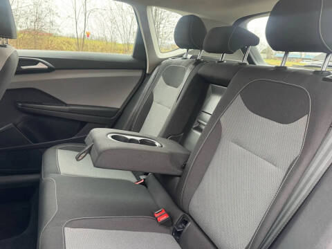 2022 Volkswagen Taos S 4Motion