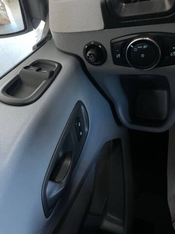 2017 Ford Transit