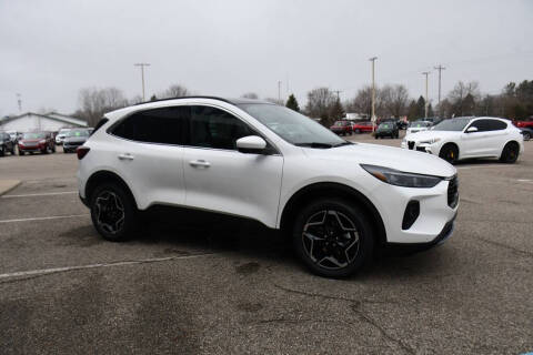 2026 Ford Escape Hybrid Platinum