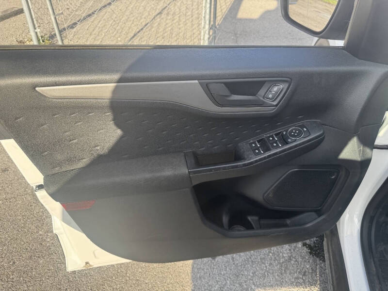 2020 Ford Escape S