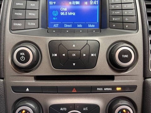 2018 Ford Taurus SEL