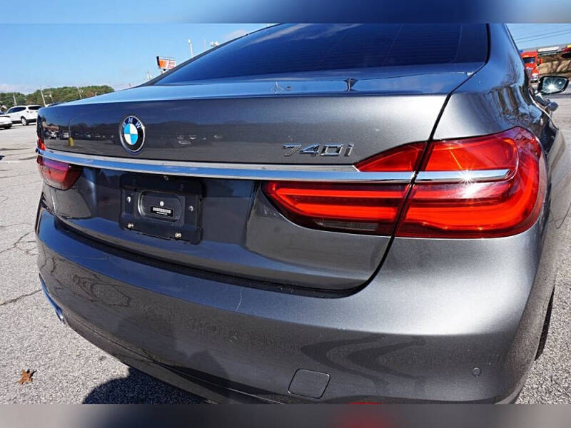2017 BMW 7 Series 740i