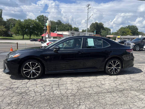 2019 Toyota Camry SE