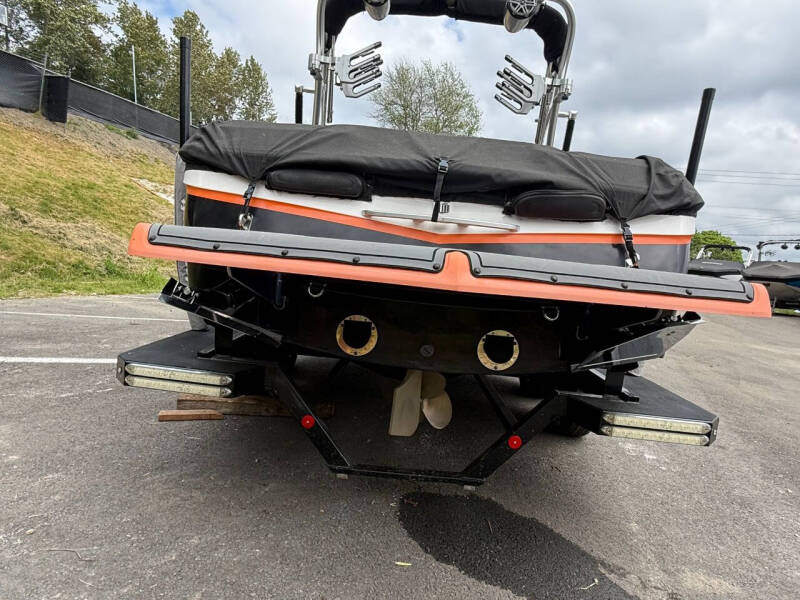 2014 MasterCraft X10