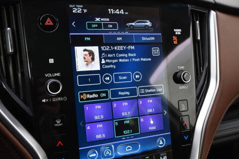 2022 Subaru Outback Touring XT