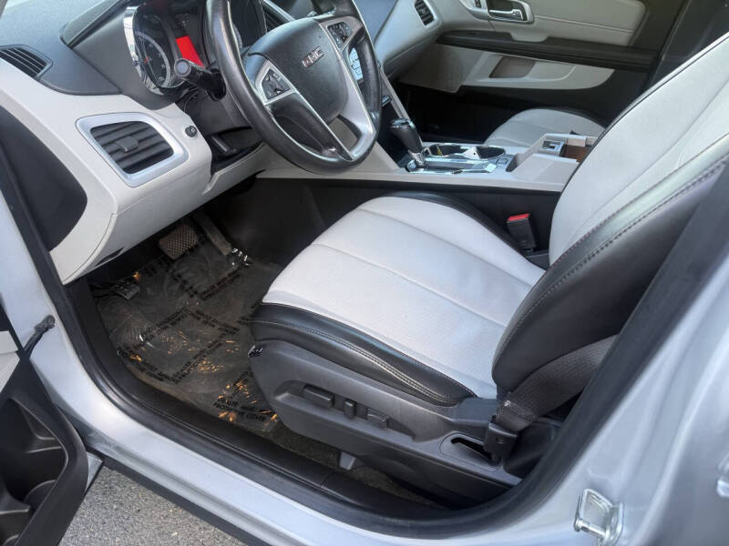 2017 GMC Terrain SLT