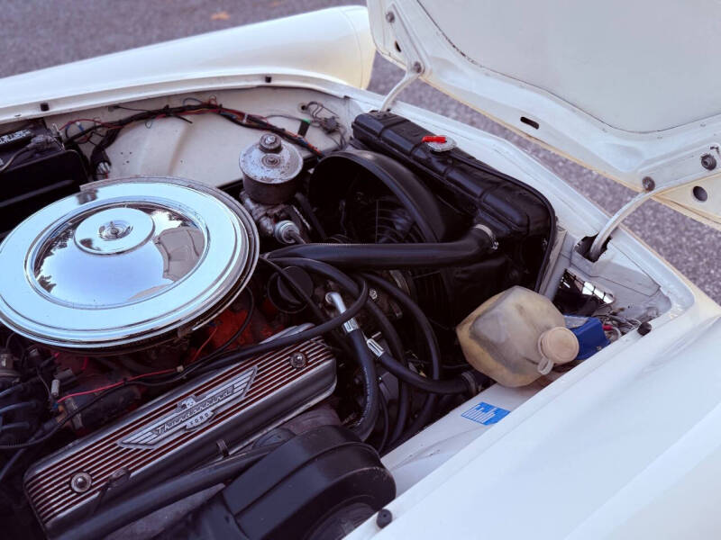 1957 Ford Thunderbird