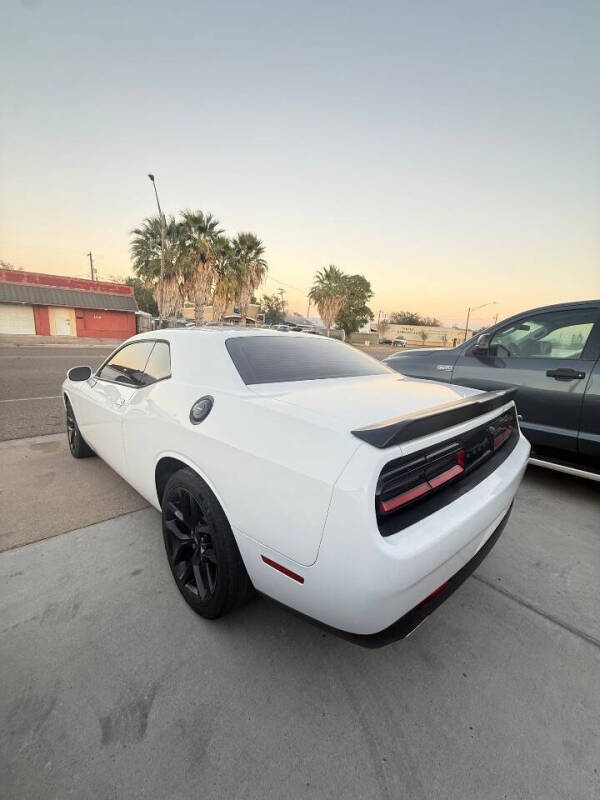 2020 Dodge Challenger SXT