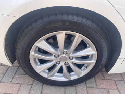 2016 Infiniti Q50 2.0T Premium