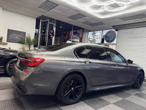 2017 BMW 7 Series 750i