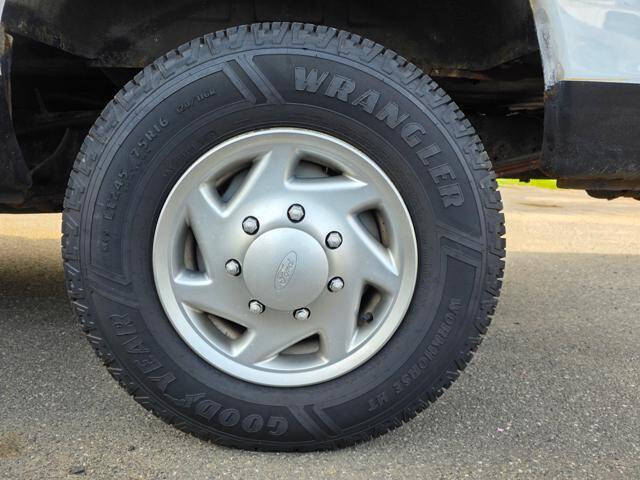 2013 Ford E-Series E-250