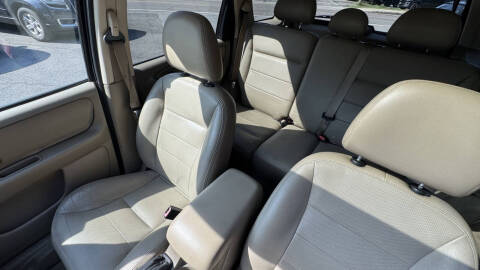 2005 Ford Escape Limited
