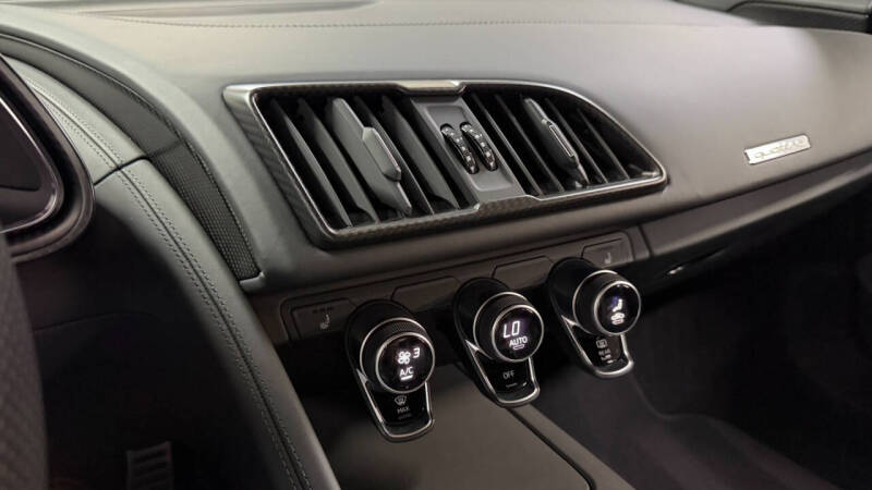 2017 Audi R8 5.2 quattro V10 Plus