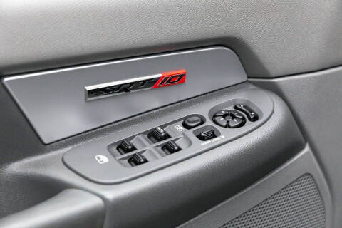 2006 Dodge Ram 1500 SRT-10
