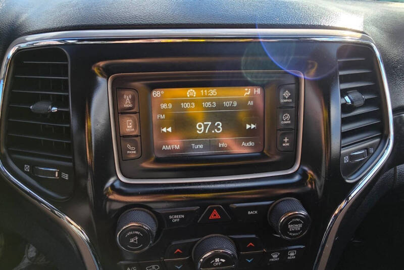 2016 Jeep Grand Cherokee Laredo