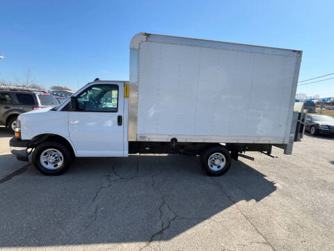 2023 Chevrolet Express for sale at Stewart's Motor Sales in Byesville OH