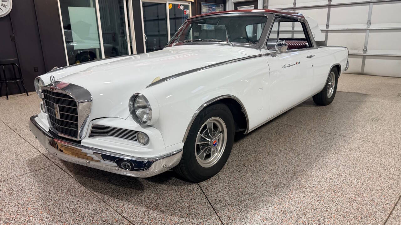 1964 Studebaker Gran Turismo 11