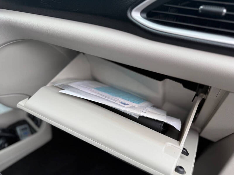 2017 Chrysler Pacifica Touring Plus
