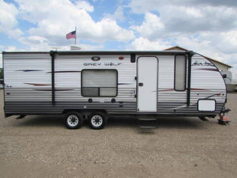 2015 CHEROKEE GREY WOLF