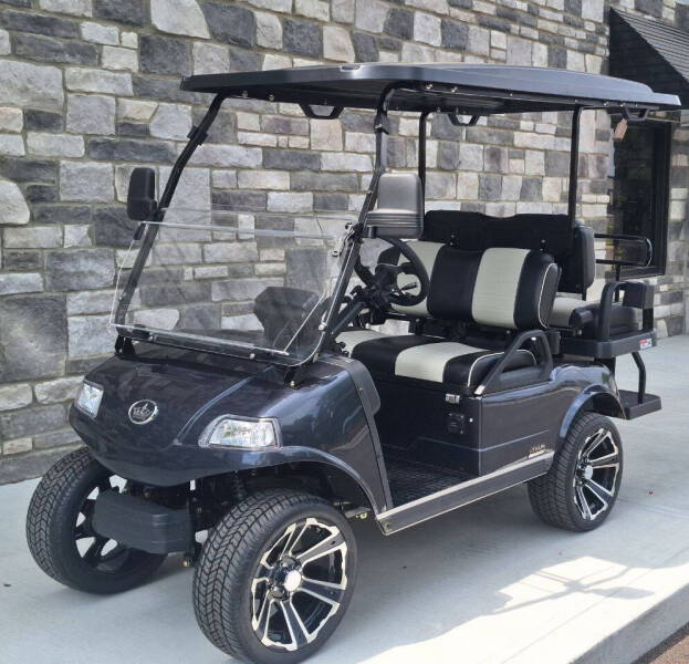 2025 Evolution Classic 4 Plus for sale at Columbus Powersports - Golf Carts in Columbus OH