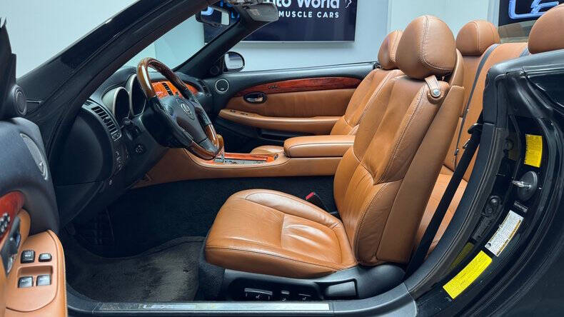 2007 Lexus SC 430