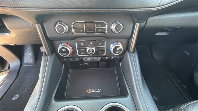 2023 GMC Yukon XL AT4