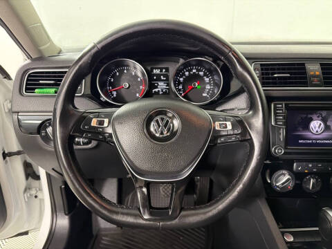2016 Volkswagen Jetta