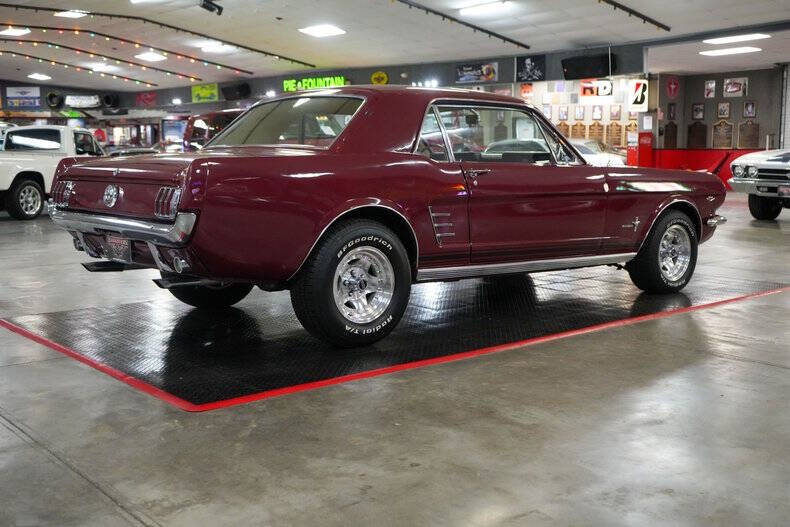 1966 Ford Mustang