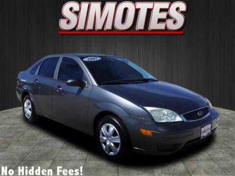 2007 Ford Focus for sale at SIMOTES MOTORS in Minooka IL